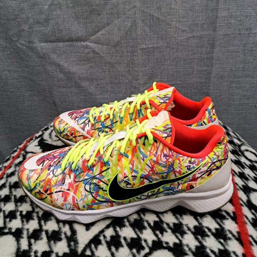 %Nike CJ3 Trainer Thankful Graffiti 725231-499 Mens Size 12.5 Year 2015 / A 19